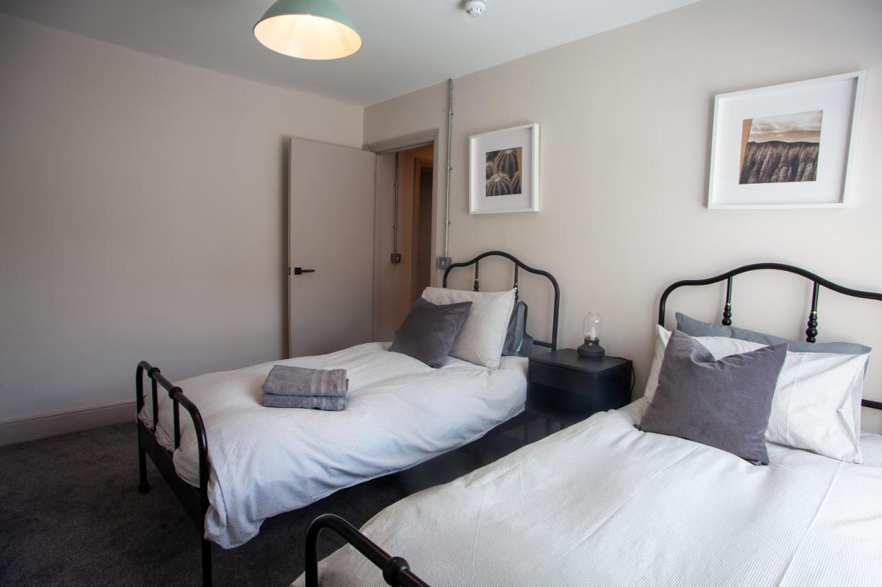 Oxford Street Grand Apartment- Free Evening Parking سوثامبتون المظهر الخارجي الصورة