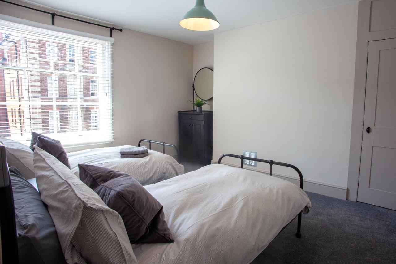 Oxford Street Grand Apartment- Free Evening Parking سوثامبتون المظهر الخارجي الصورة